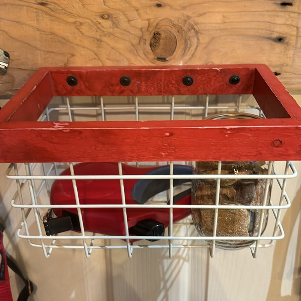 Dog Accessory Storage - Picture 8 of 11